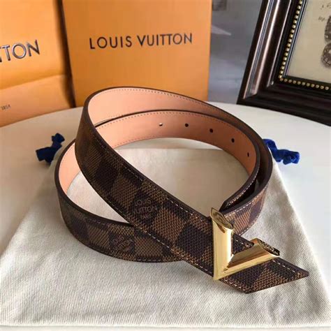 Louis Vuitton 2014 Essential V 30MM Belt 